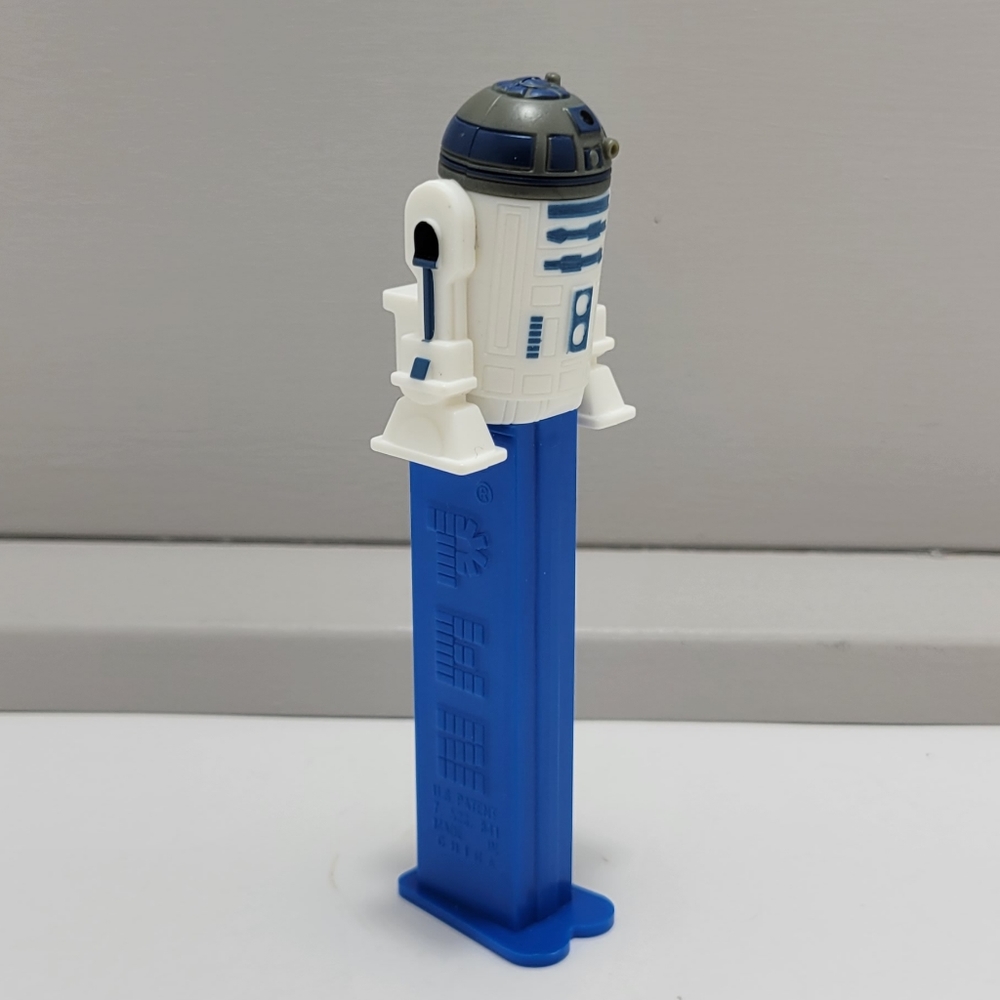 Star Wars R2-D2 pez dispenser - Picture 2 of 8
